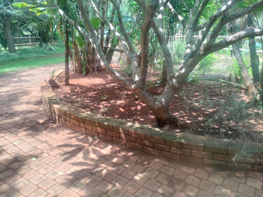 Commercial Property for Sale in Boschfontein A H North West